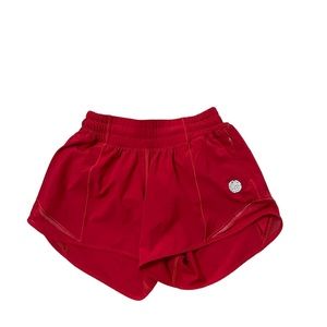 Lululemon Hotty Hot LR Short 4” Lined Red with Blackhawks Logo